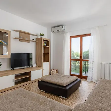Casa Bizzarra Vikendica *