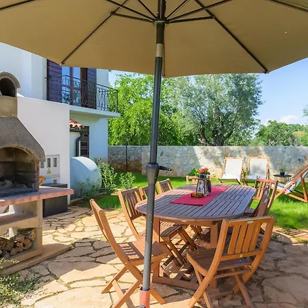 Casa Bizzarra Nyaraló Rovinj