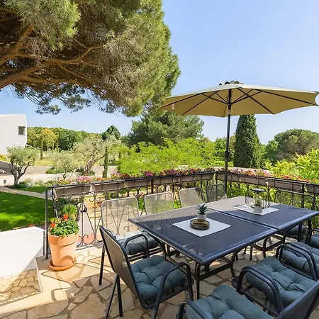 Nyaraló Casa Bizzarra