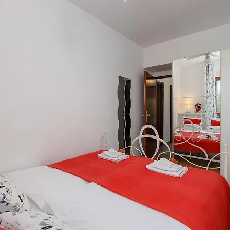 Nyaraló Casa Bizzarra *