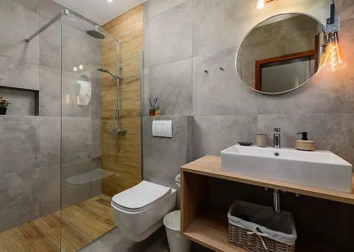 Casa Bizzarra Ρόβινι