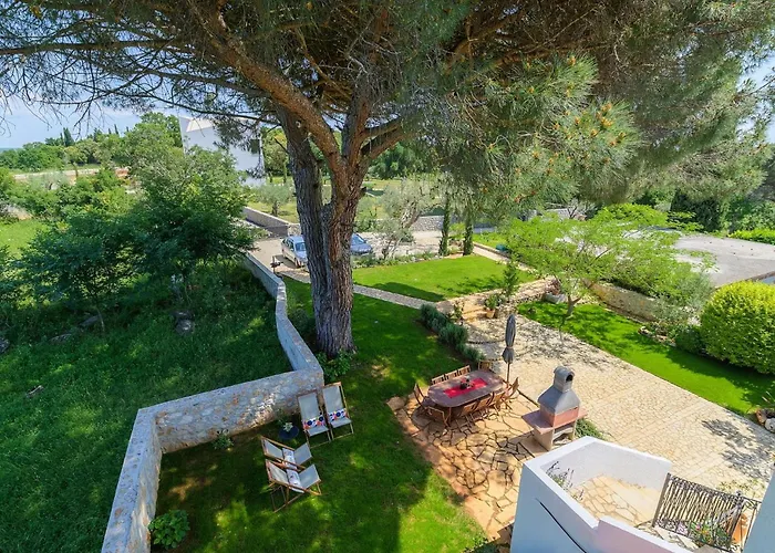 Holiday home Casa Bizzarra
